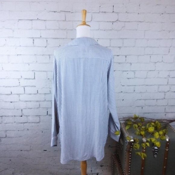 Plush Soft Striped Boyfriend Nightshirt Blue Medium - Picture 3 of 6